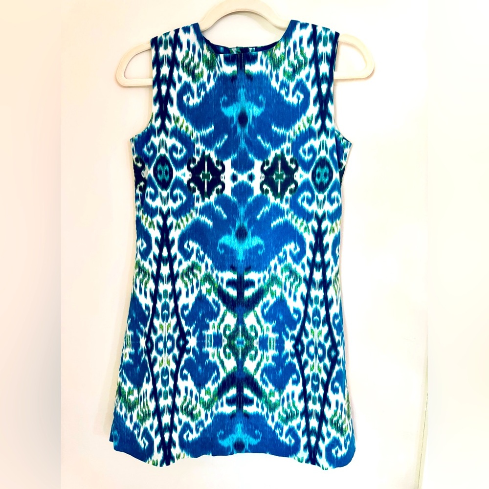 Papo Danjo Girls’ Classic Cut Shift Dress, Ikat pattern, Size 12 years.